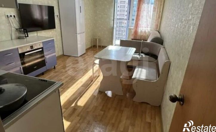 2-комн квартира 5-я просека, 97,  д. 97