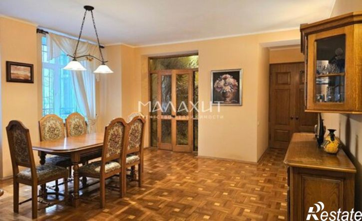 5-комн квартира Студенческий переулок, 2А,  д. 2А