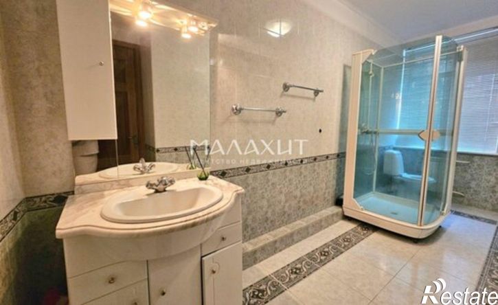 5-комн квартира Студенческий переулок, 2А,  д. 2А