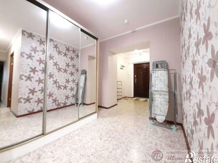 2-комн квартира улица Карбышева, 67,  д. 67
