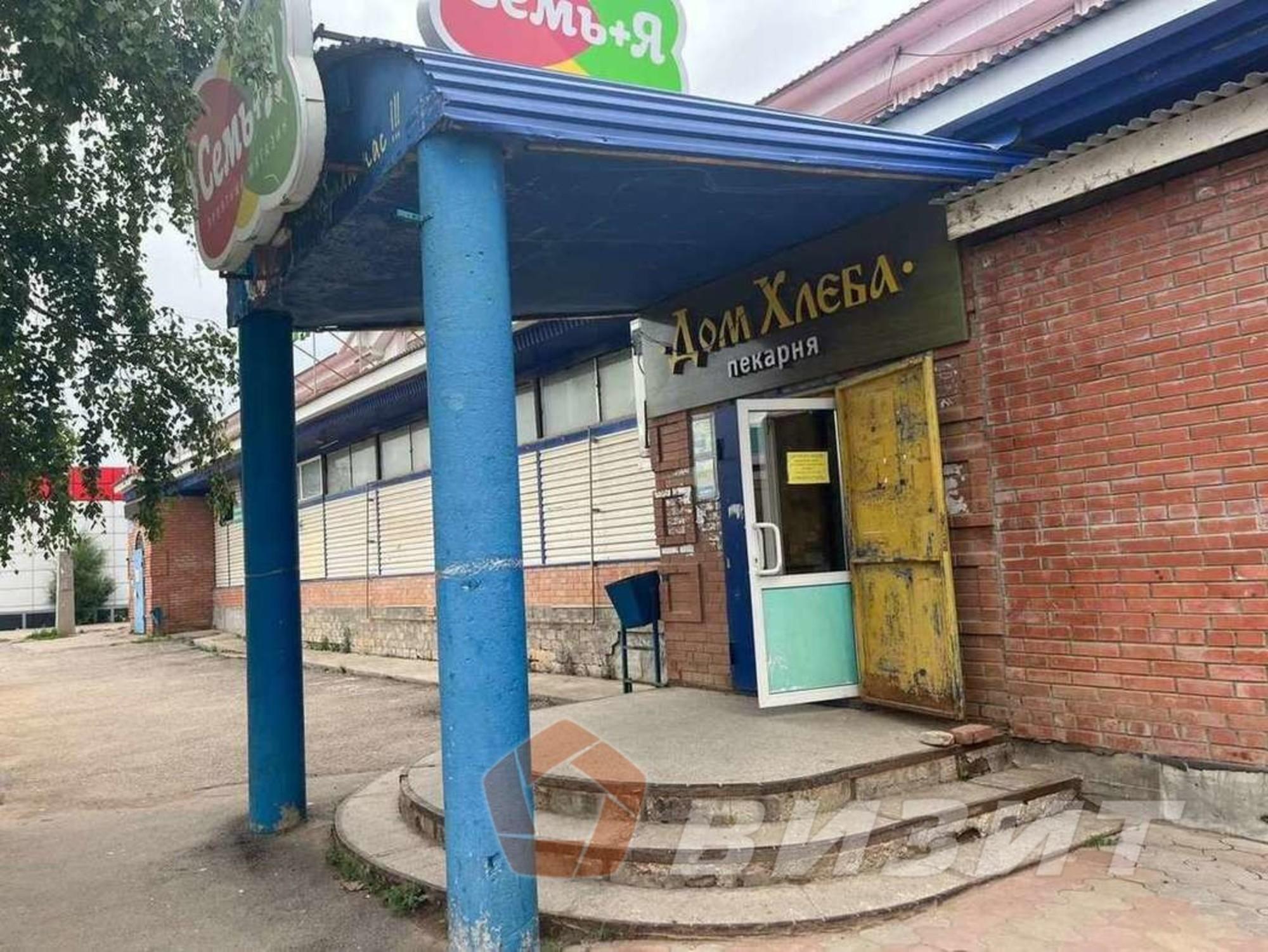 Сдать торговое помещение за 380 000 рублей на Масленникова проспект, 9