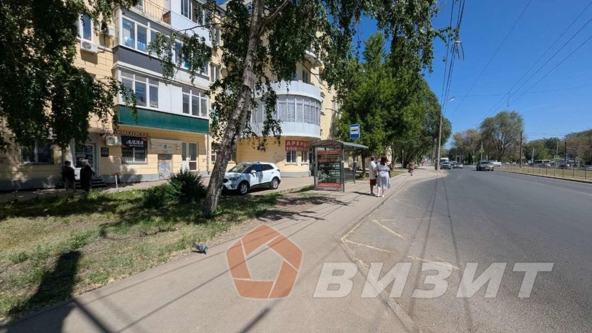 Сдать торговое помещение за 60 000 рублей на Победы улица, 96