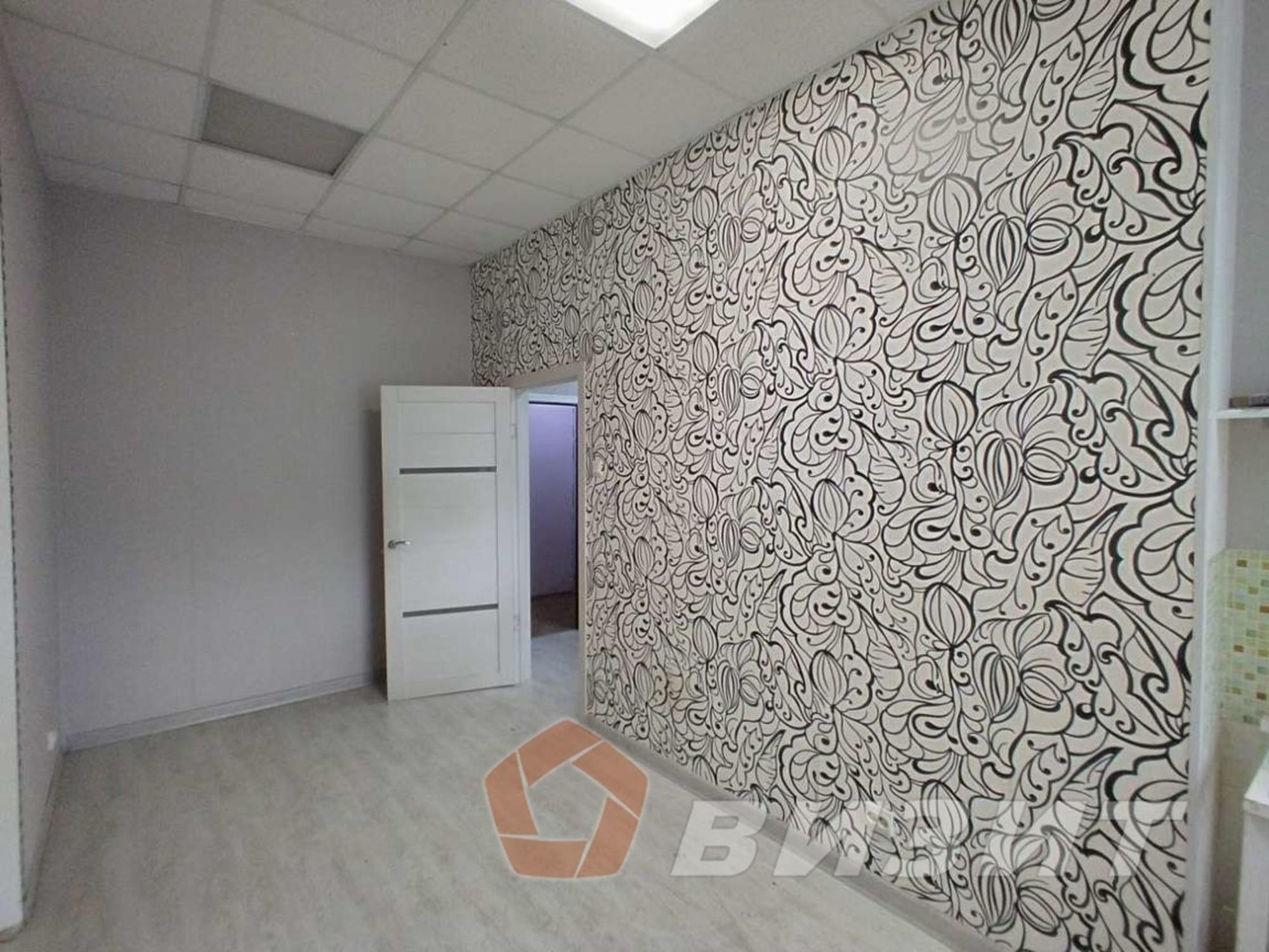 Купить офис, помещение под офис за 5 141 500 рублей на Мичурина улица, 76