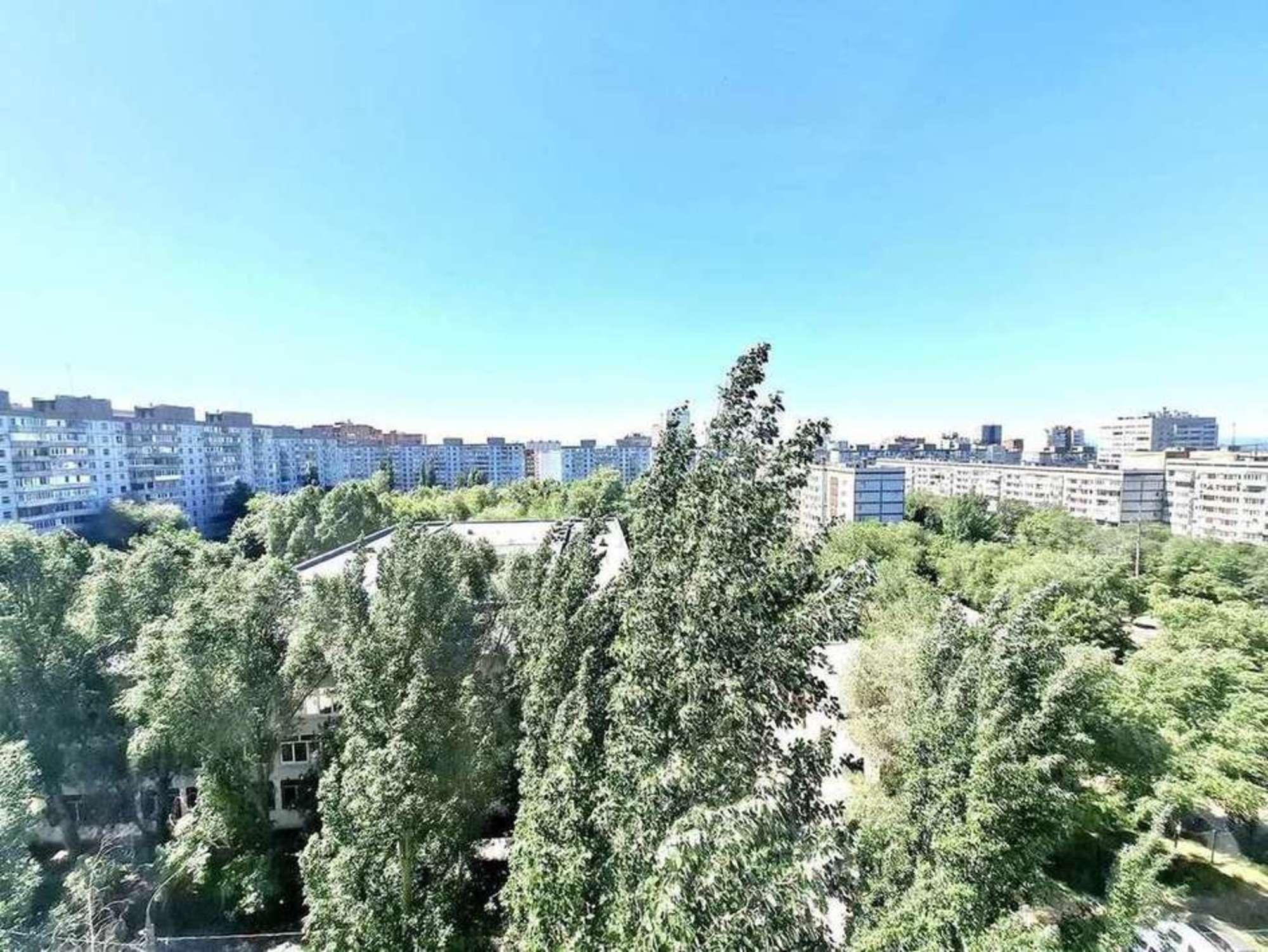 Купить квартиру за 4 100 000 рублей на Киевская улица, 5