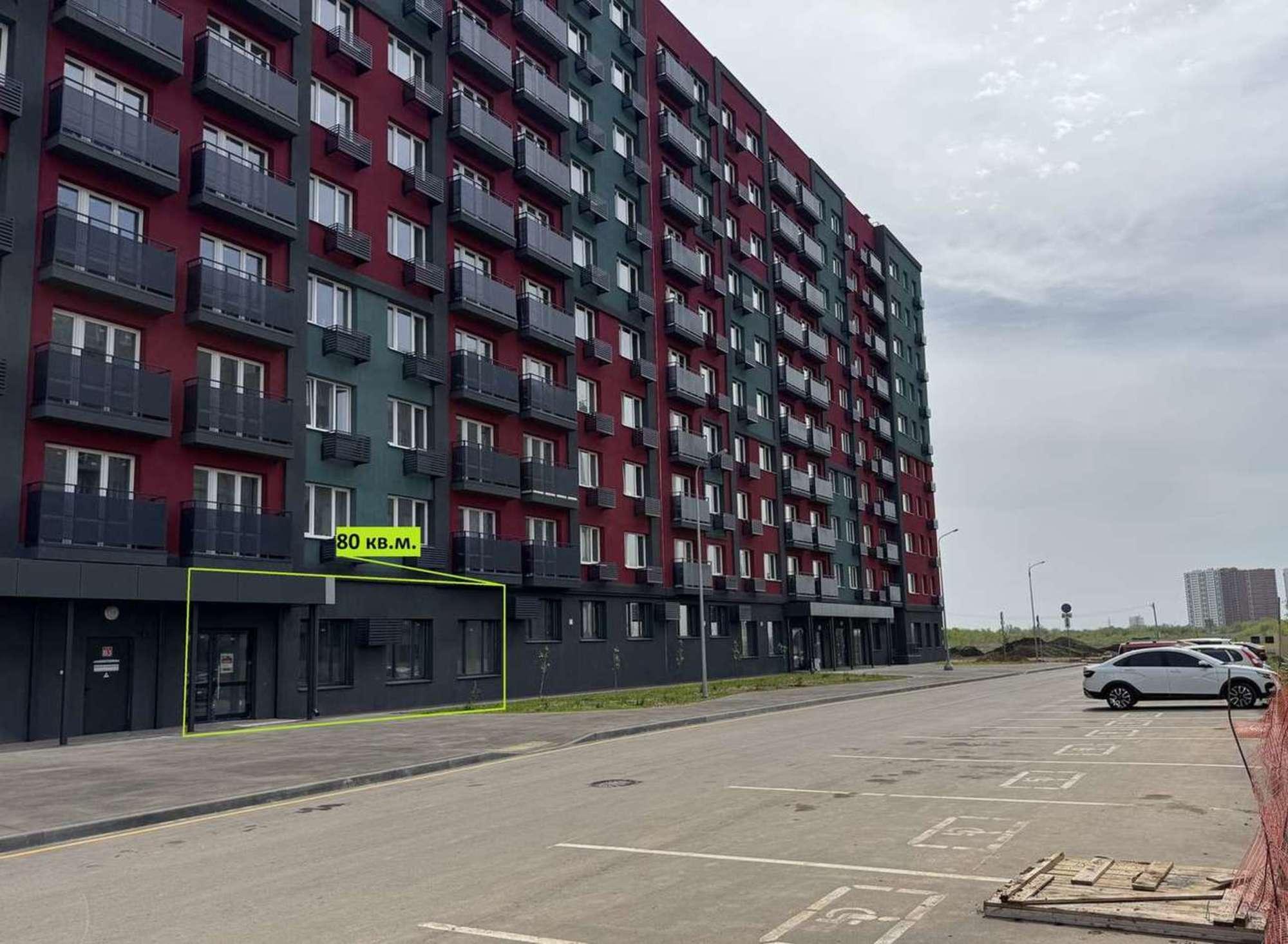 Сдать торговое помещение за 100 000 рублей на Центральная улица, 39