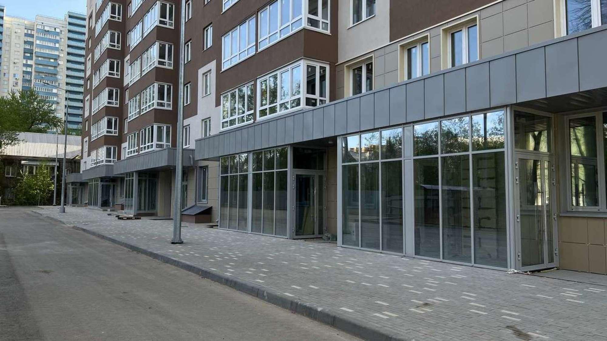Сдать торговое помещение за 132 000 рублей на Дыбенко улица, 5