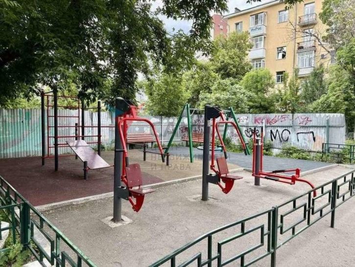 2-комн квартира Никитинская улица, 96