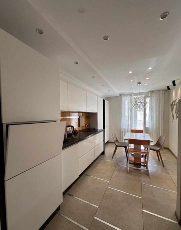 3-комн квартира Кирова проспект, 322Ак4