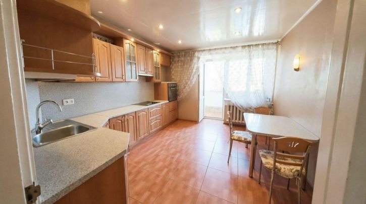 3-комн квартира Красноармейская улица, 70