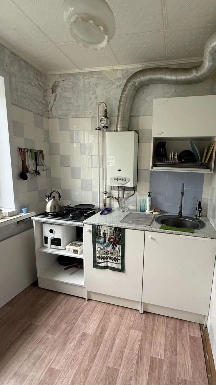 2-комн квартира Мориса Тореза улица, 9