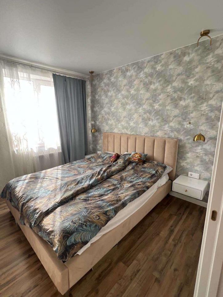 2-комн квартира Революционная улица, 101вк1