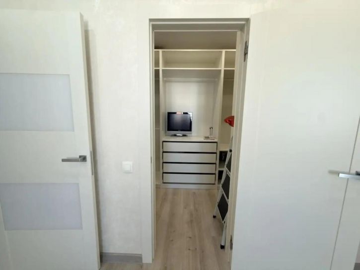 2-комн квартира Осетинская улица, 18