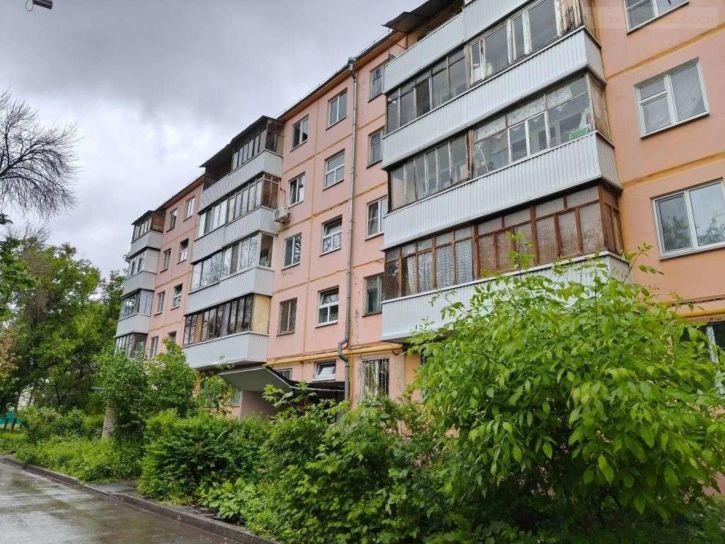 2-комн квартира Советской Армии улица, 147
