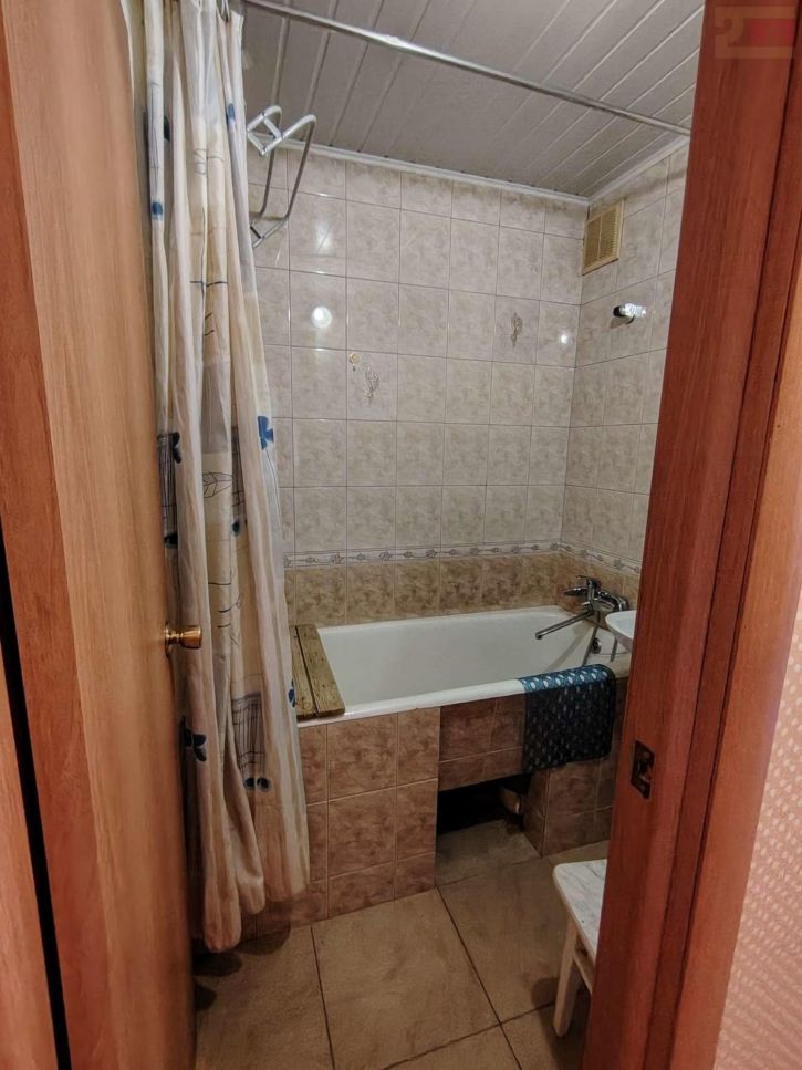 2-комн квартира Авроры улица, 70