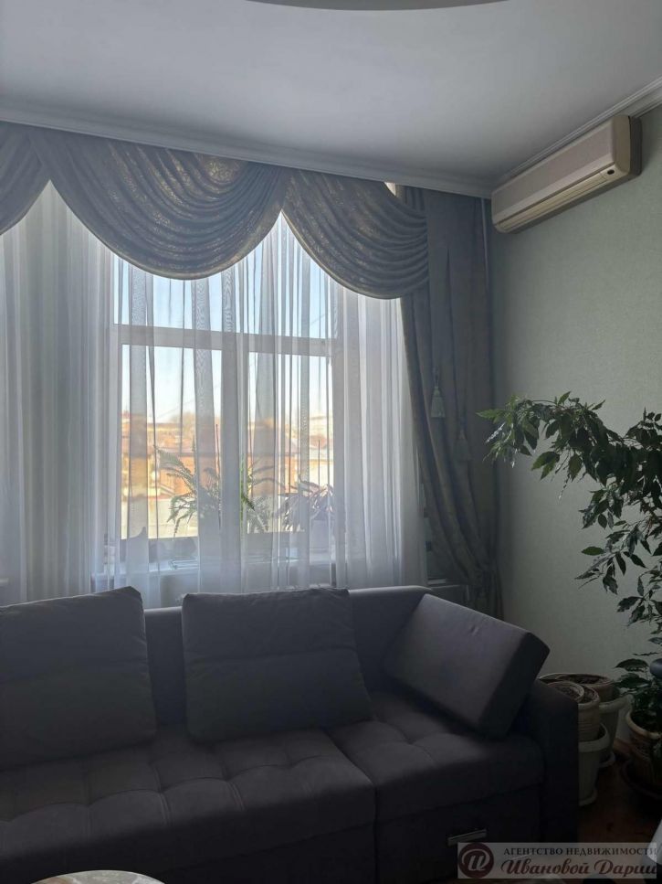 3-комн квартира Венцека улица, 38