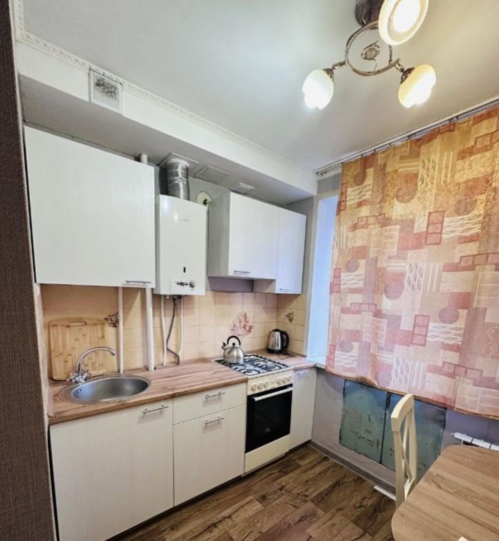 2-комн квартира Вольская улица, 71