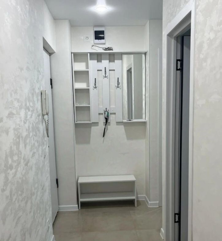 2-комн квартира Мориса Тореза улица, 17