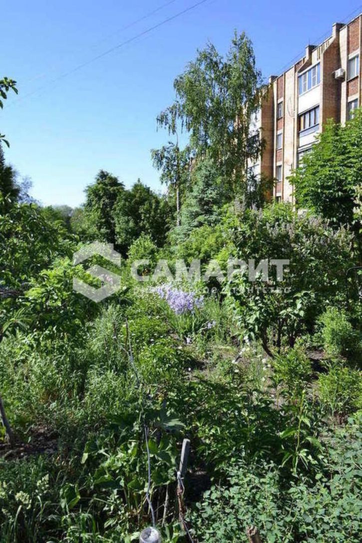 3-комн квартира Советской Армии улица, 271