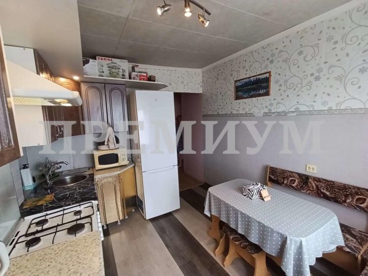 3-комн квартира Ново-Вокзальная улица, 203