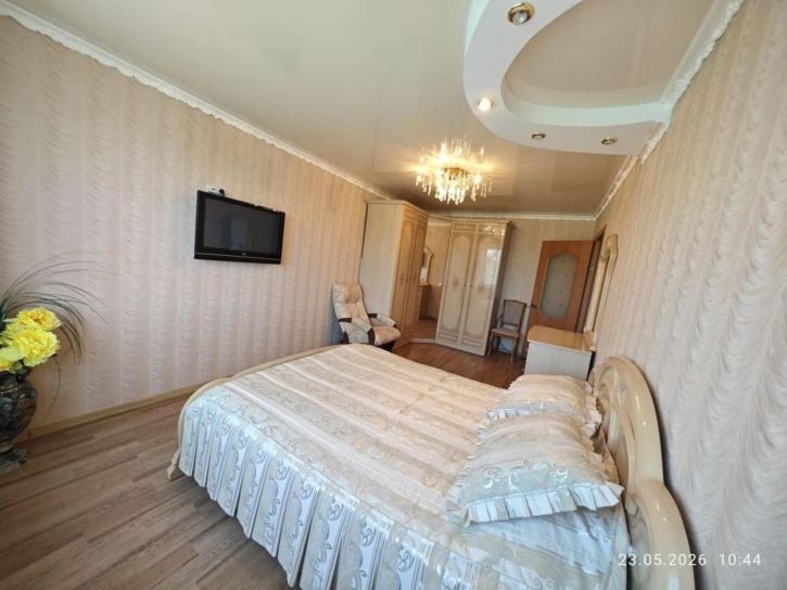 3-комн квартира Георгия Димитрова улица, 35