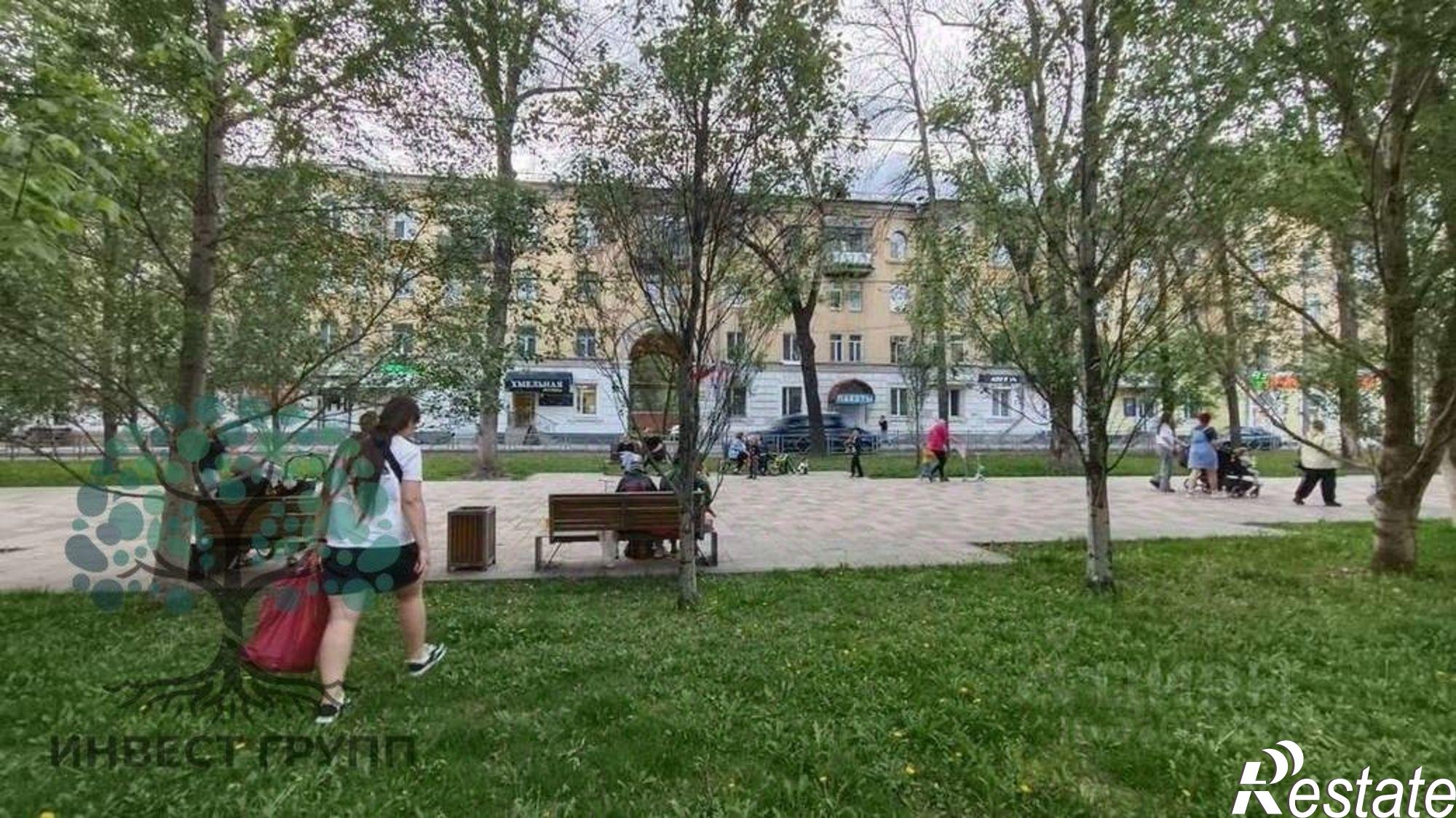 Купить торговое помещение за 10 200 100 рублей на пр-кт Металлургов, 81