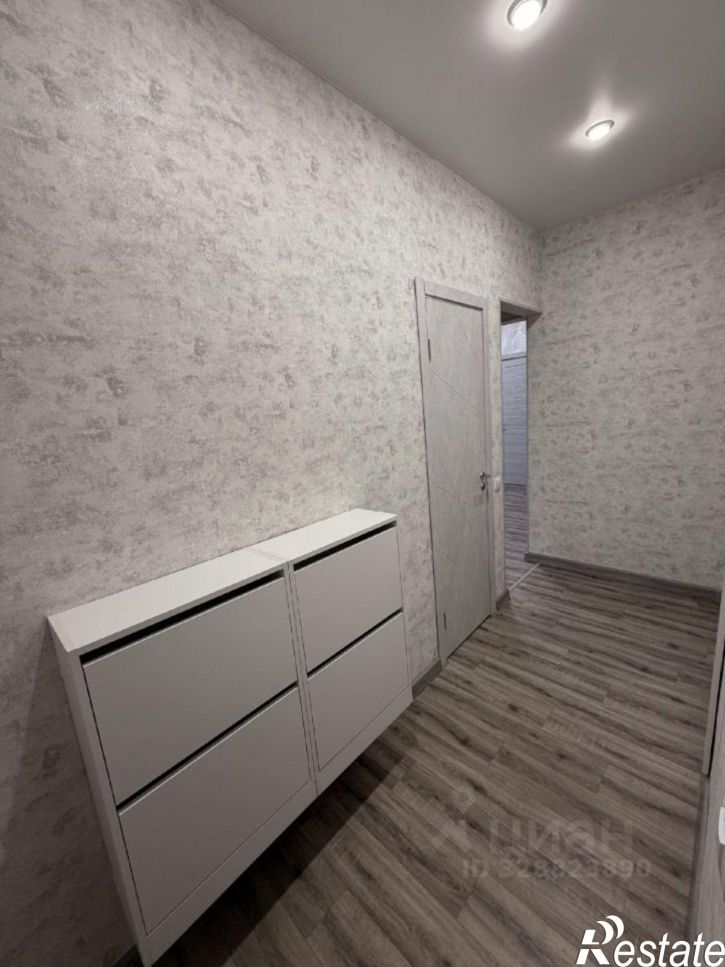 2-комн квартира Тихвинская улица, 28,  д. 28