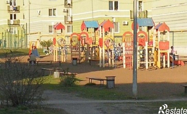 2-комн квартира ул Евгения Золотухина, 8,  д. 8