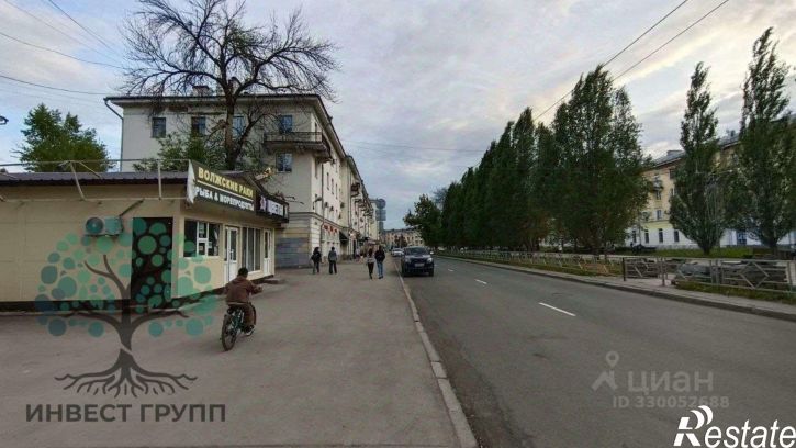Торговое помещение пр-кт Металлургов, 81,  д. 81