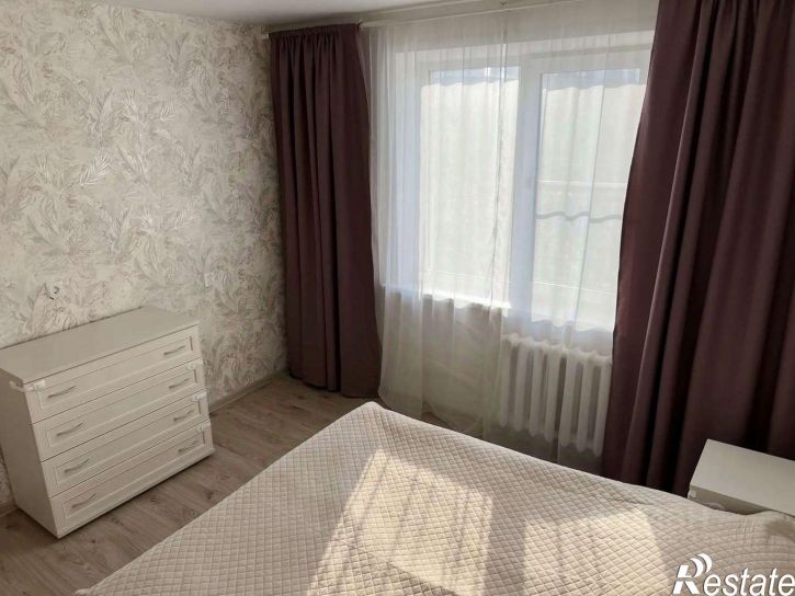 2-комн квартира Солнечная улица, 15,  д. 15