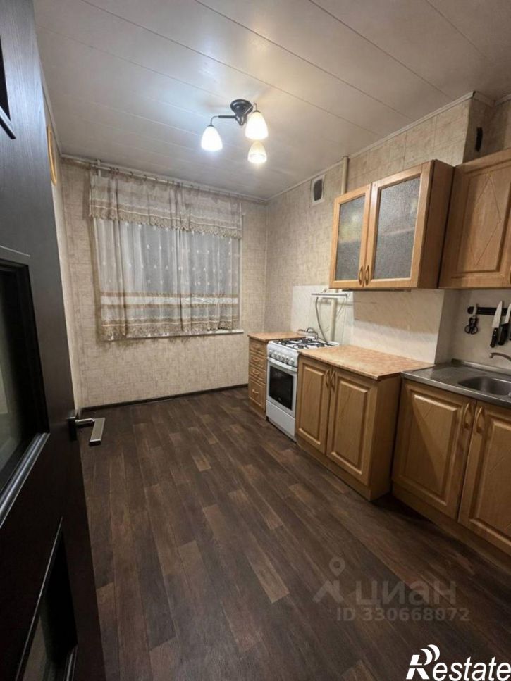 3-комн квартира ул Калининградская, 50,  д. 50