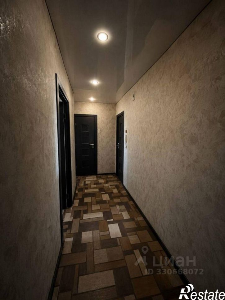3-комн квартира ул Калининградская, 50,  д. 50