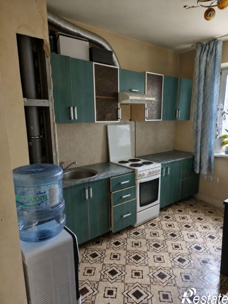 2-комн квартира улица Александра Матросова, 53,  д. 53