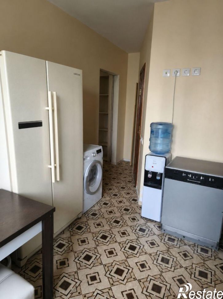2-комн квартира улица Александра Матросова, 53,  д. 53