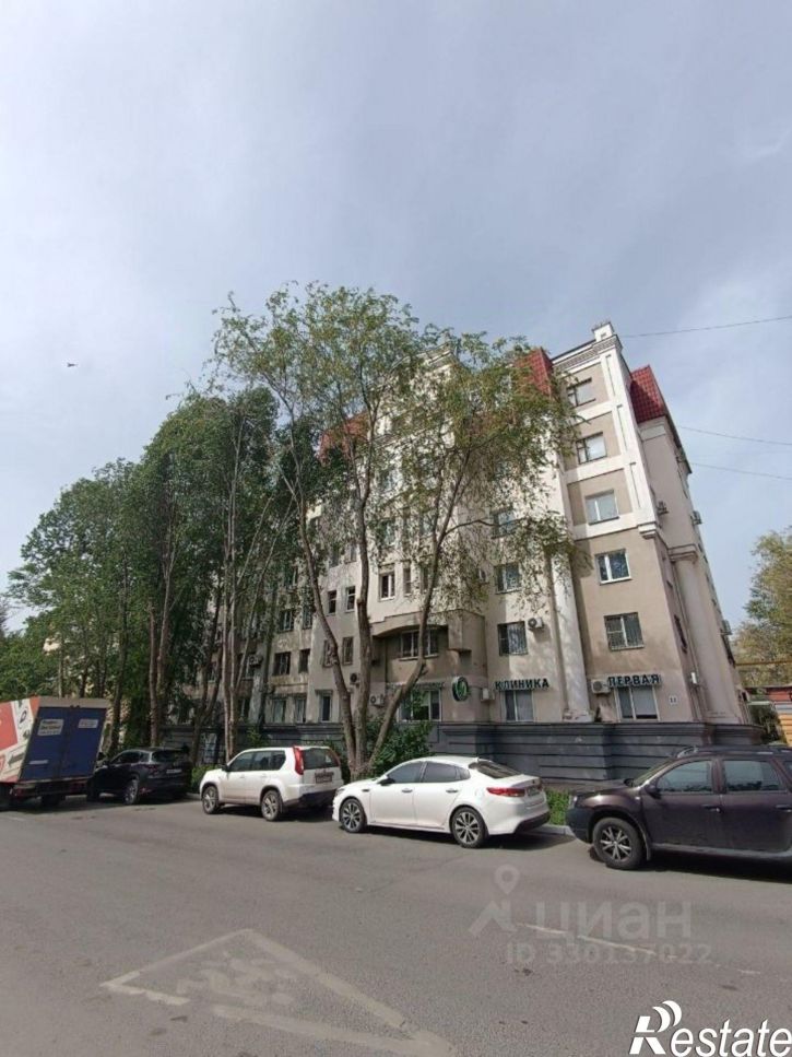 3-комн квартира улица Буянова, 12,  д. 12