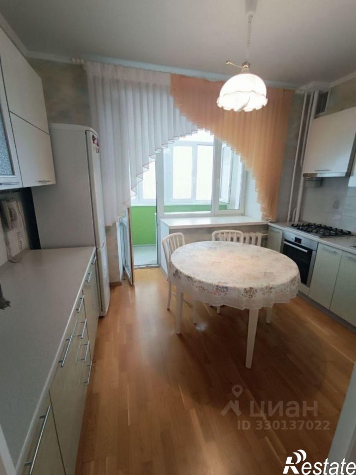3-комн квартира улица Буянова, 12,  д. 12
