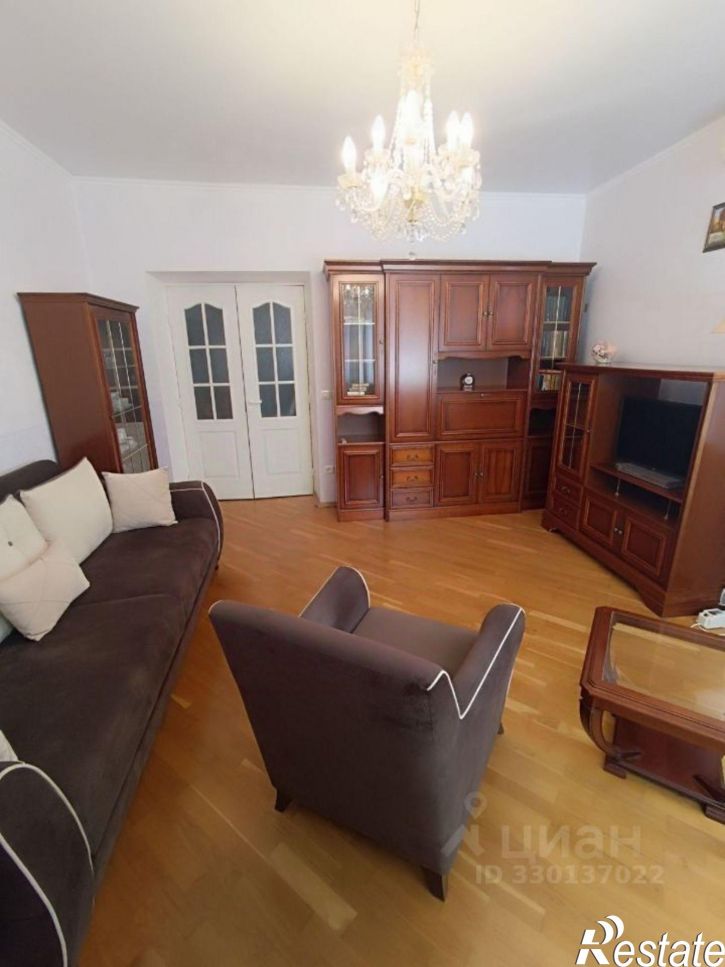 3-комн квартира улица Буянова, 12,  д. 12