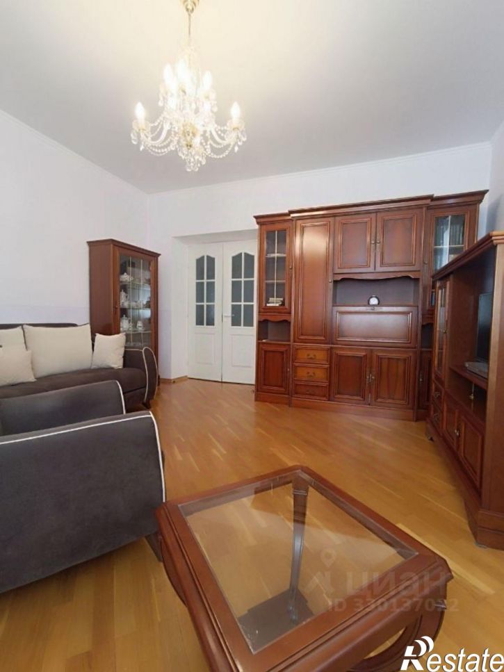3-комн квартира улица Буянова, 12,  д. 12