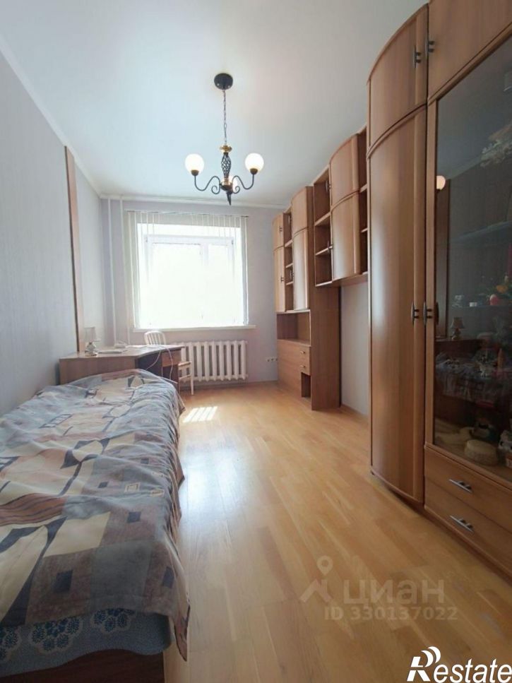 3-комн квартира улица Буянова, 12,  д. 12