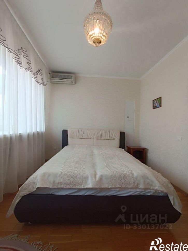 3-комн квартира улица Буянова, 12,  д. 12