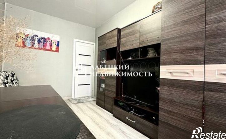 3-комн квартира улица Строителей, 28,  д. 28