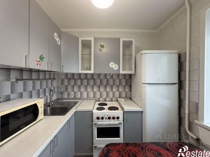 1-комн квартира улица Николая Панова, 28,  д. 28