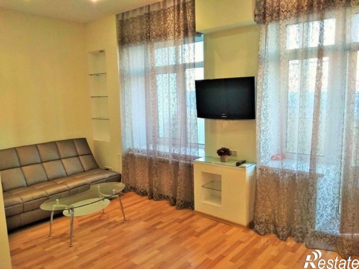 1-комн квартира Ленинская улица, 224,  д. 224