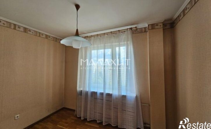 3-комн квартира пр-кт Карла Маркса, 11,  д. 11