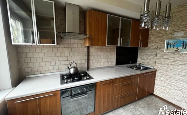 3-комн квартира улица Авроры, 117А,  д. 117А