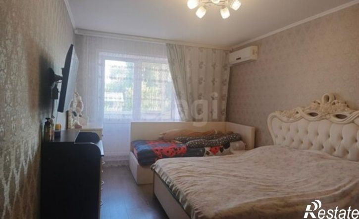 2-комн квартира Революционная улица, 128,  д. 128