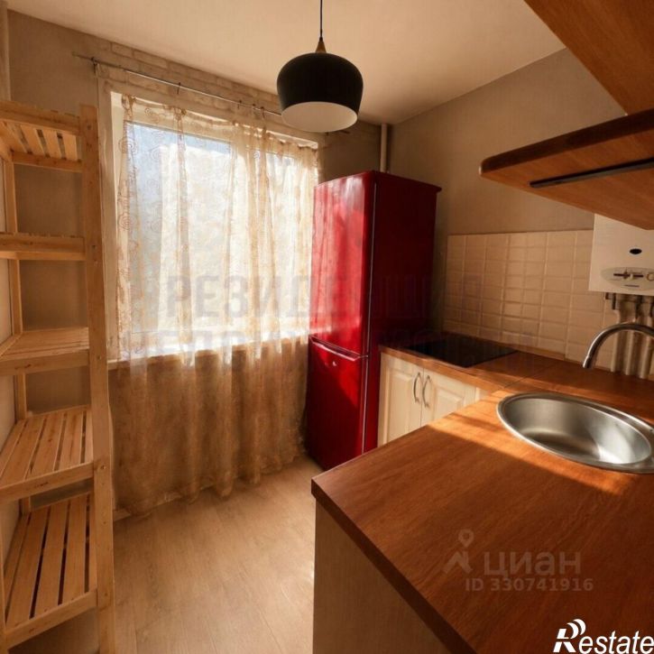 2-комн квартира улица Георгия Ратнера, 3,  д. 3