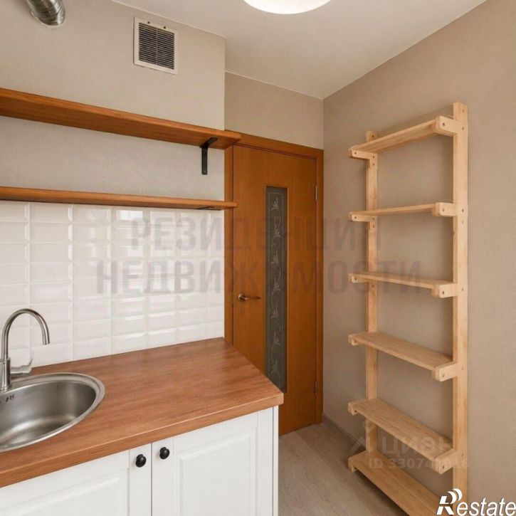 2-комн квартира улица Георгия Ратнера, 3,  д. 3