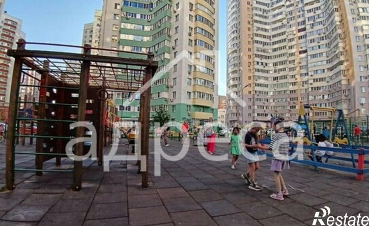 3-комн квартира ул Солнечная, 8,  д. 8
