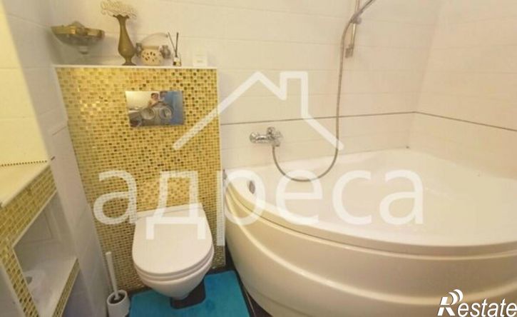 2-комн квартира ул Осетинская, 4,  д. 4