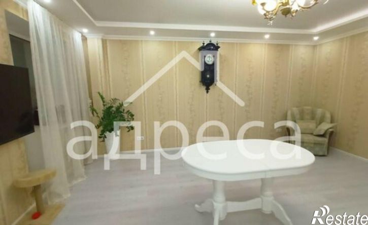 2-комн квартира ул Осетинская, 4,  д. 4